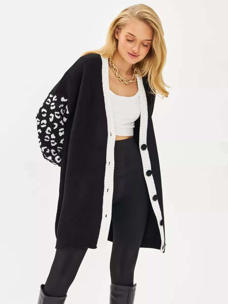 Damen Grobstrickjacke Kontrastärmel Knopf Norvielle
