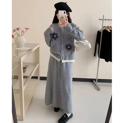 Damen Strickjacke Florale Applikationen Maxi-Rock