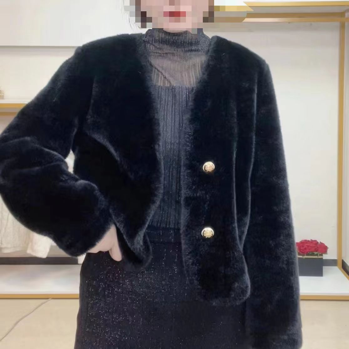 Damen Kurzjacke Flauschig mit Knöpfen Norvielle