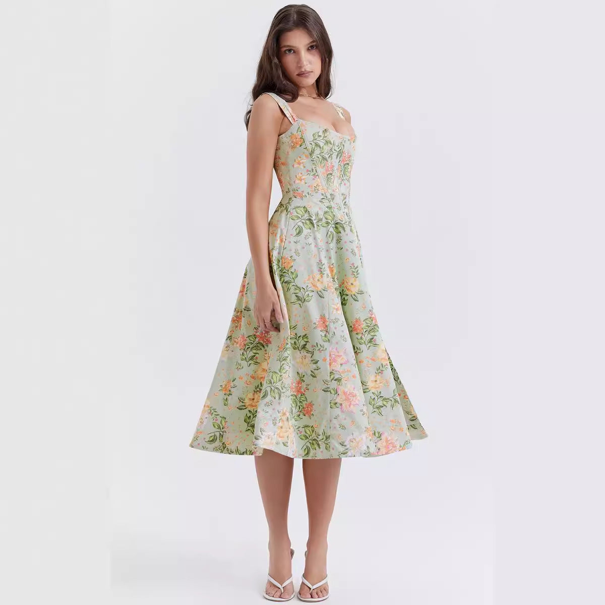 Damen Sommerkleid mit Blumenmuster und hoher Beinschlitze Norvielle