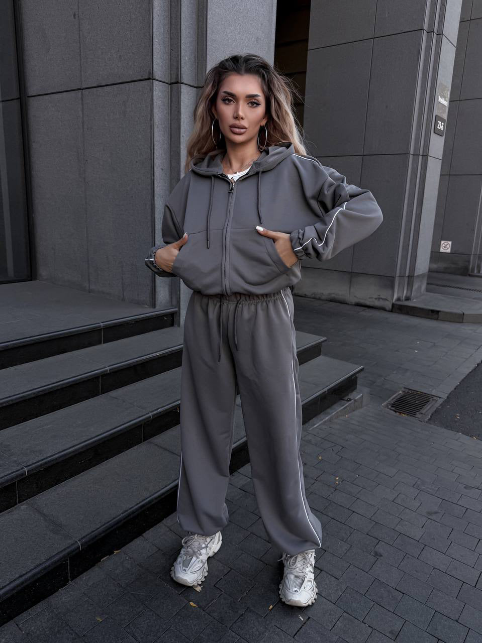 Damen Sportset Elastischer Bund Hochkragen Norvielle