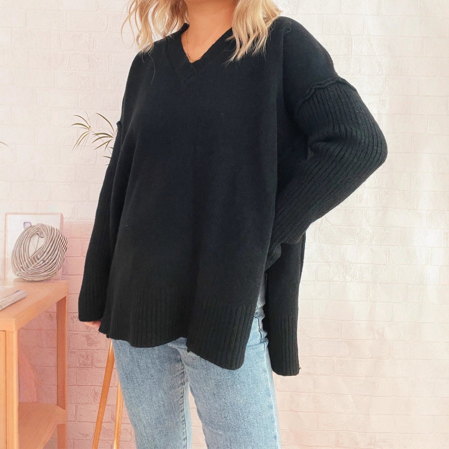 Damen Pullover V-Ausschnitt Strukturierte Ärmel Weite Passform Beige