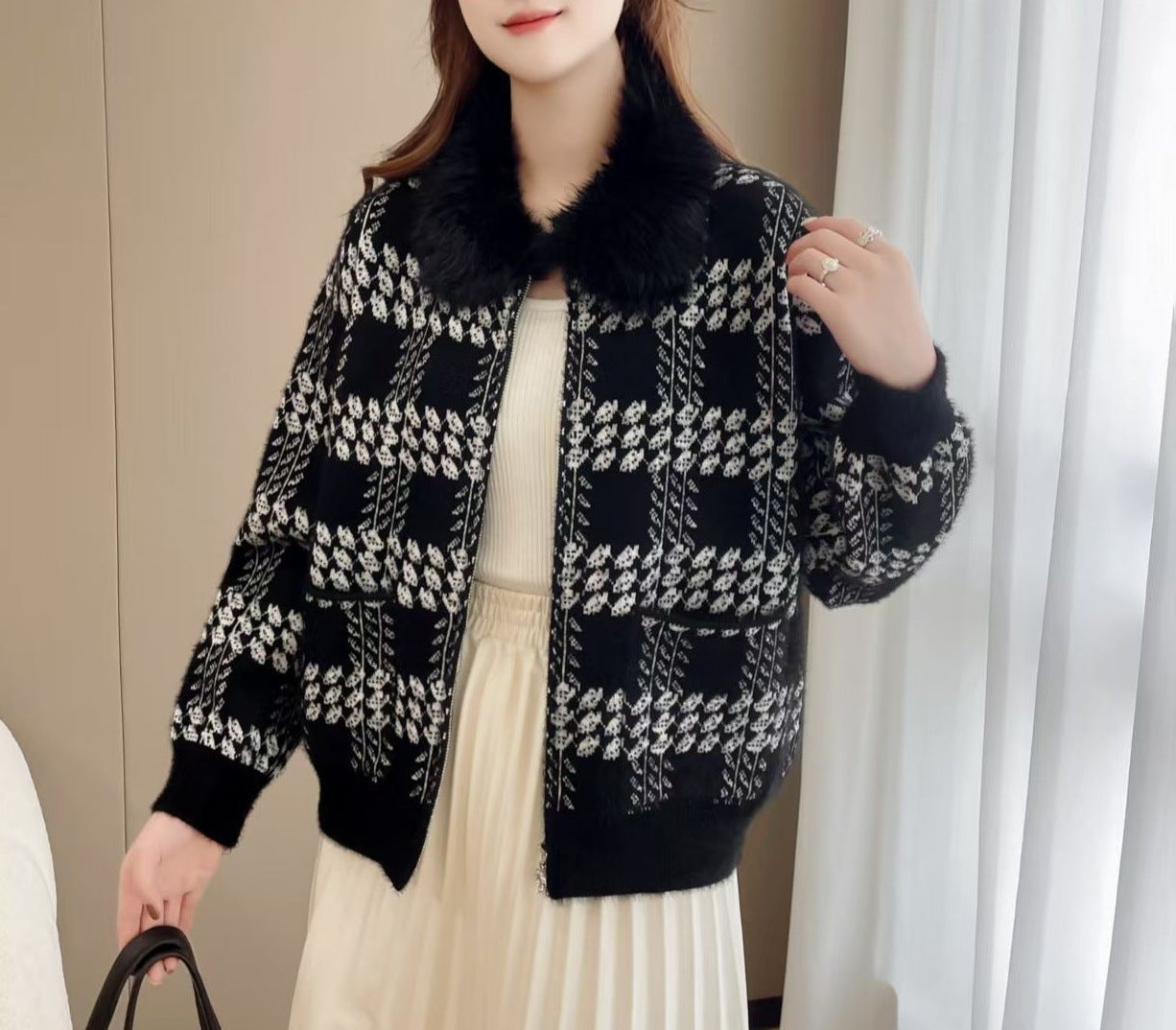 Damen Strickjacke Kunstfellkragen Norvielle