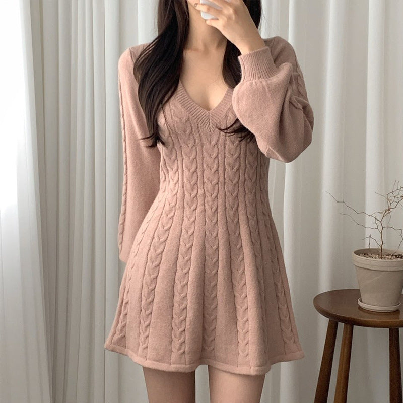 Damen Strickkleid V-Ausschnitt Zopfmuster Norvielle - Norvielle