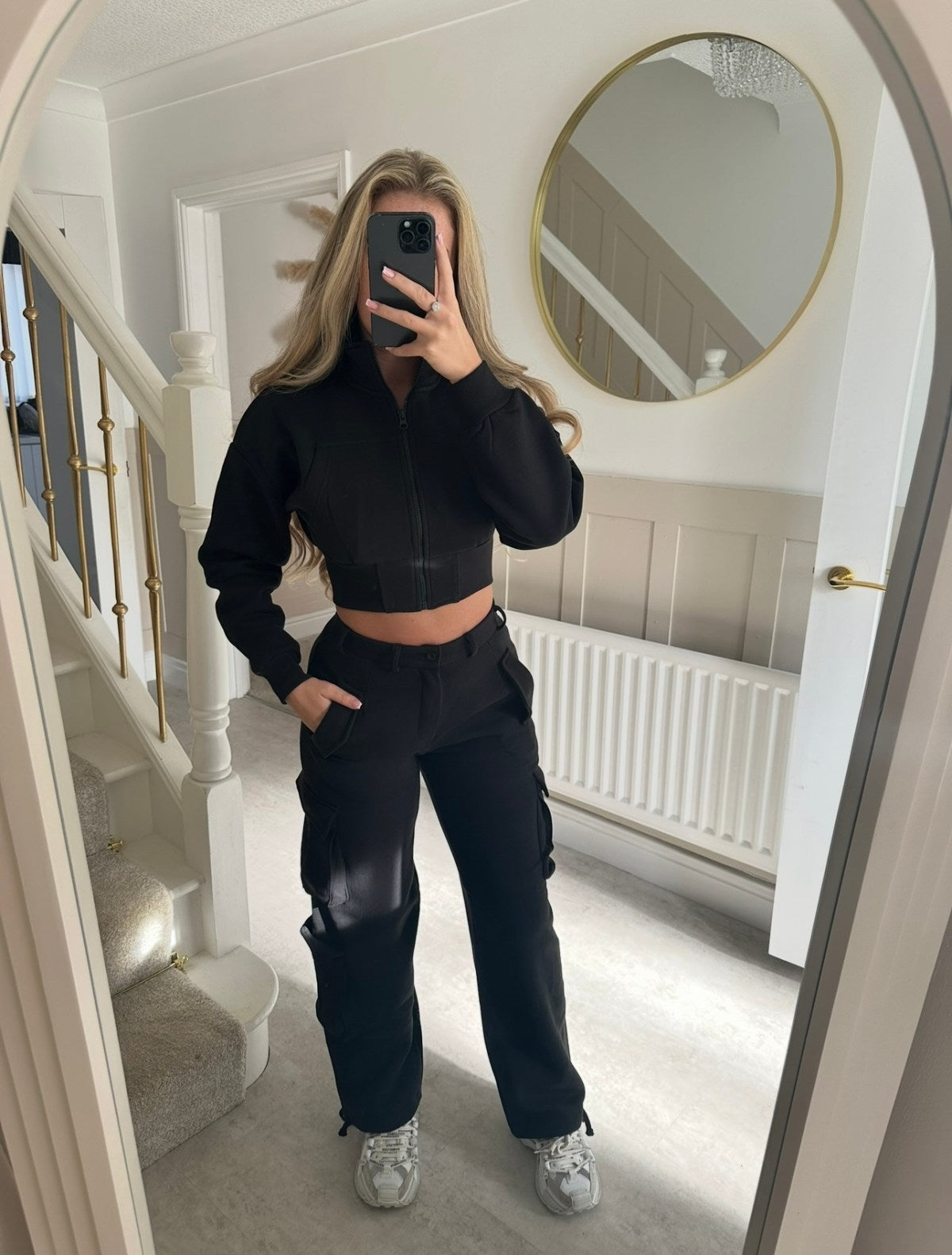 Damen Cropped Freizeit-Set mit Reißverschluss und Taschen