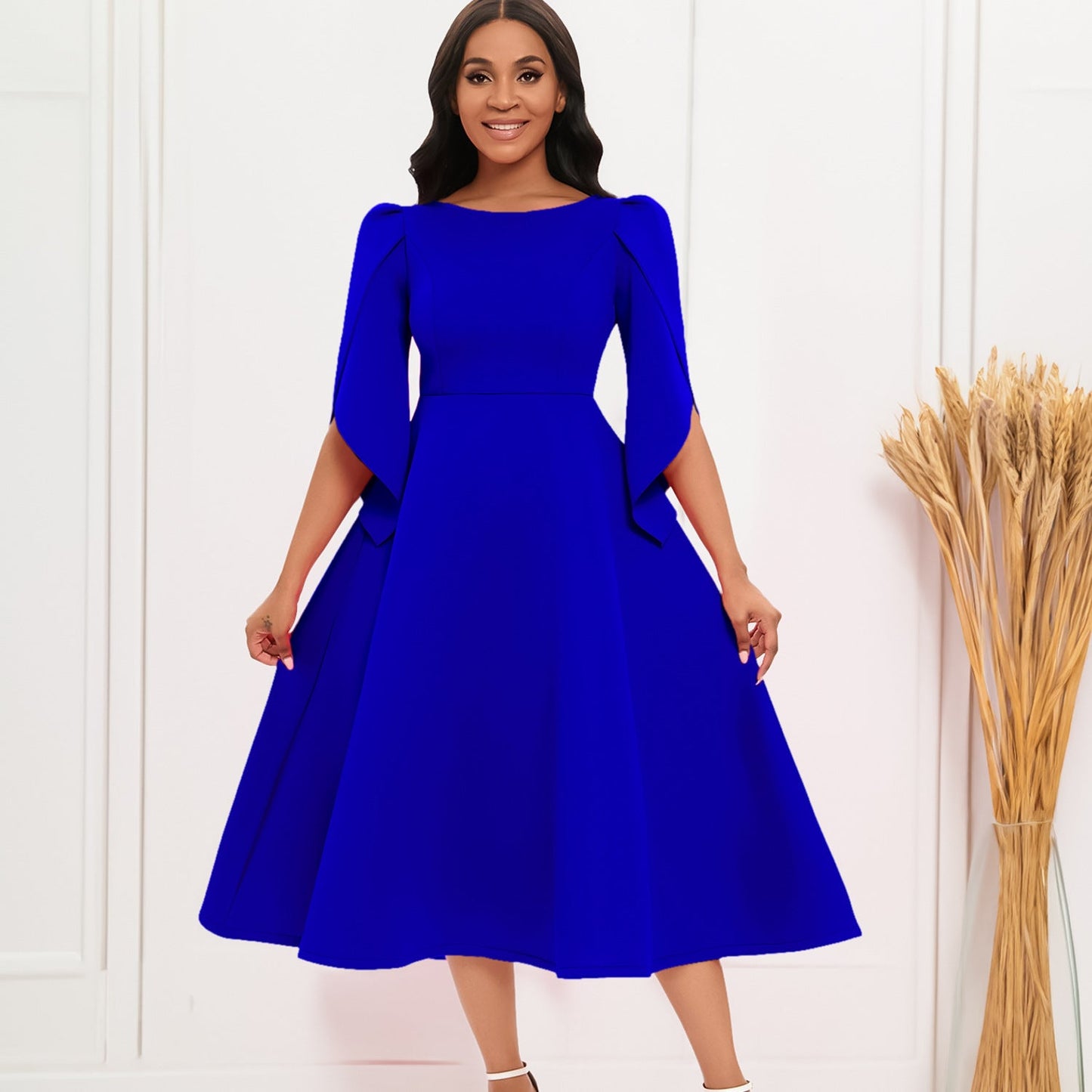 Damen Abendkleid mit Handballenärmel und schwingendem Rock