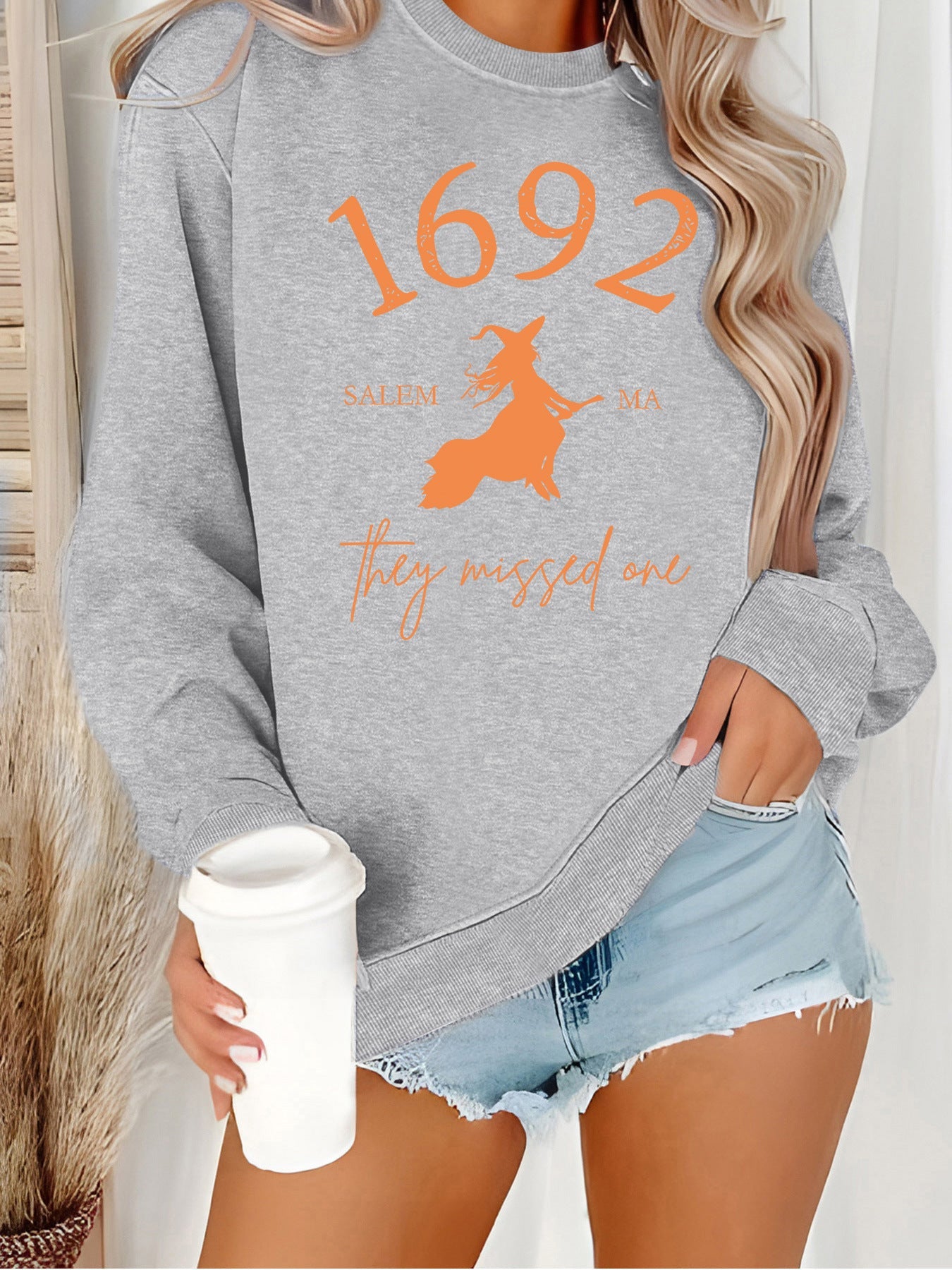 Damen Sweatshirt Witch-Motiv Gemütlicher Schnitt Norvielle