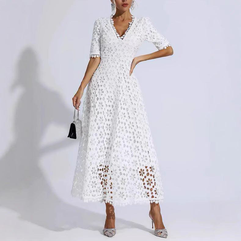 Damen Midi Kleid Florale Stickerei V-Ausschnitt Norvielle