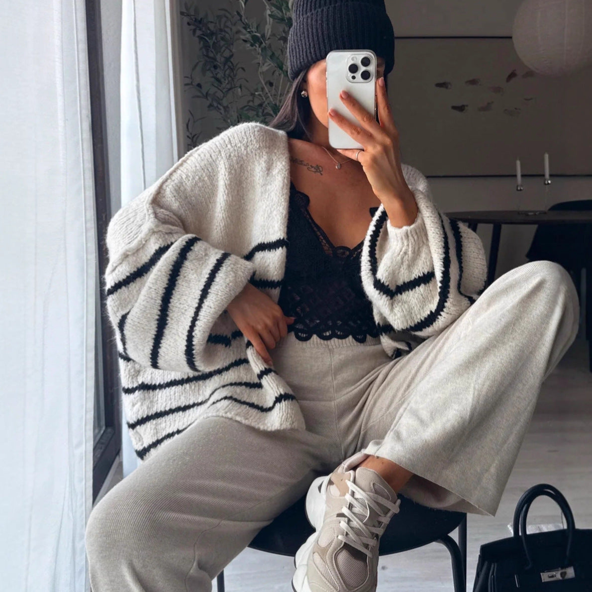 Damen Strickjacke mit Zopfmuster Großzügige Ärmel Norvielle - Norvielle