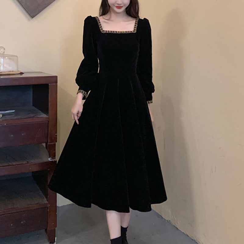 Damen Samt Midi Kleid Quadratischer Ausschnitt Puffärmel