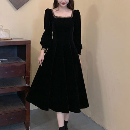 Damen Samt Midi Kleid Quadratischer Ausschnitt Puffärmel
