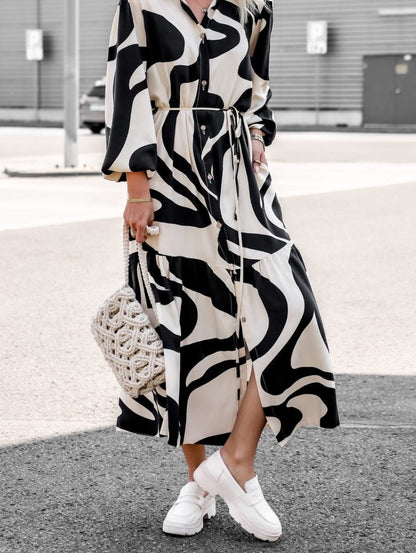 Damen Langarmkleid mit Muster und Bindegürtel
