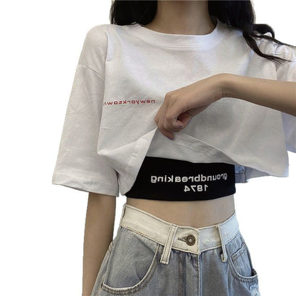 Damen Tanktop Cropped mit Schriftzug Figurbetont