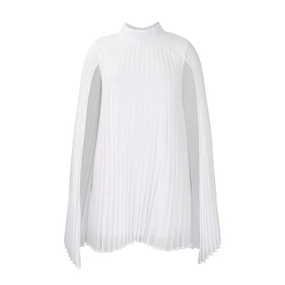 Damen Plisseekleid mit Kapuze und schwingendem Schnitt