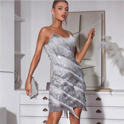 Damen Minikleid mit Paillettenbesatz und Fransen