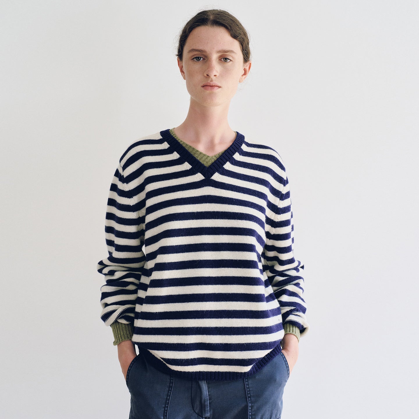 Damen Pullover V-Ausschnitt Streifenmuster Norvielle
