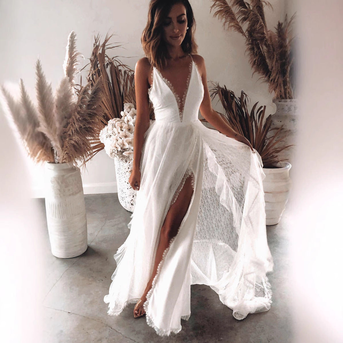 Damen Spitzenkleid V-Ausschnitt Voluminöser Rock