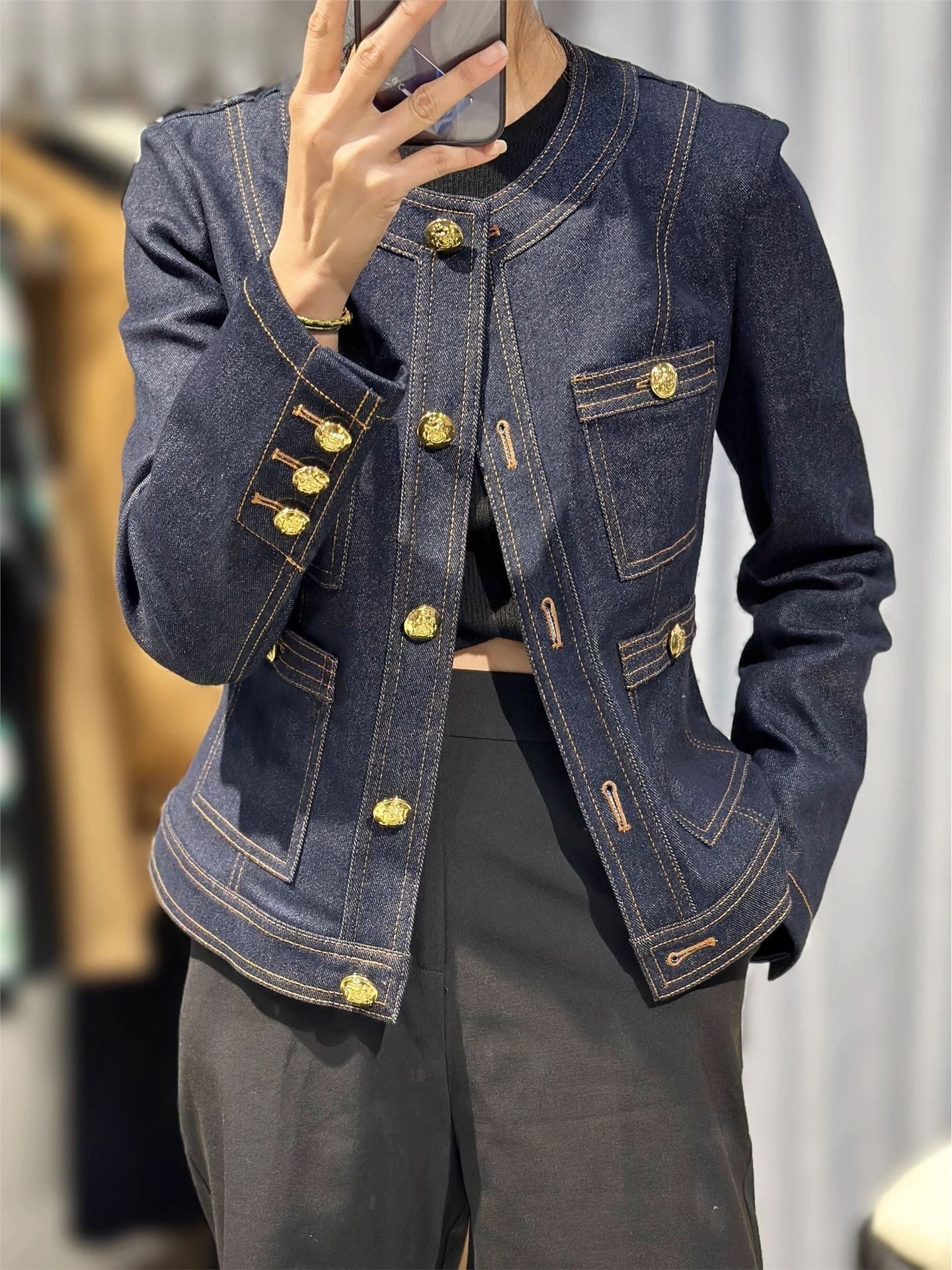 Damen Denimjacke Goldene Knöpfe