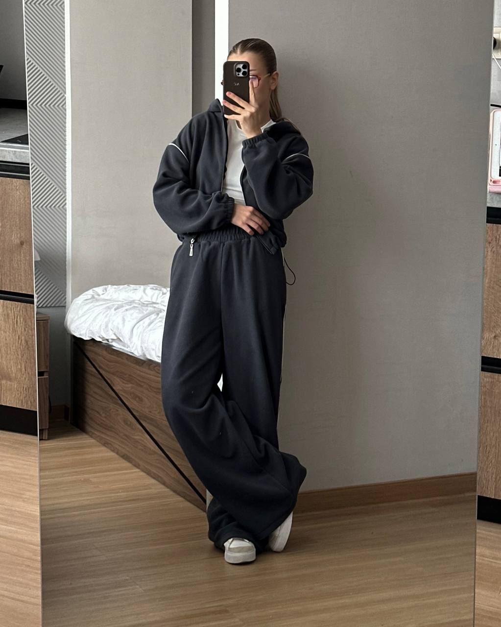 Damen Fleece-Set mit Kapuze Weites Fleece-Oberteil und Hose Norvielle