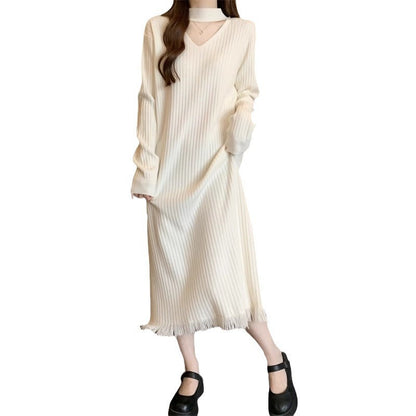 Damen Strickkleid V-Ausschnitt Fransen Norvielle