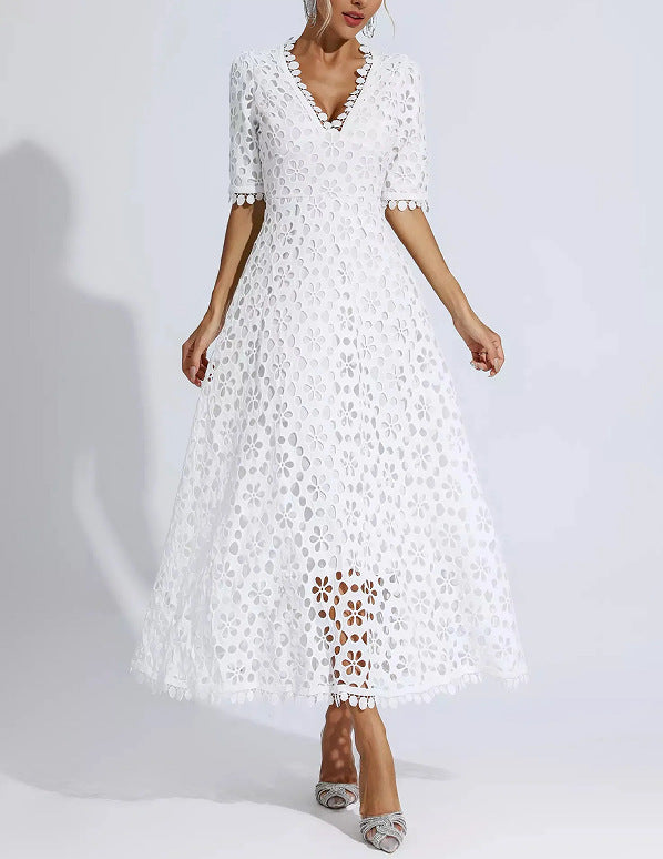 Damen Midi Kleid Florale Stickerei V-Ausschnitt Norvielle
