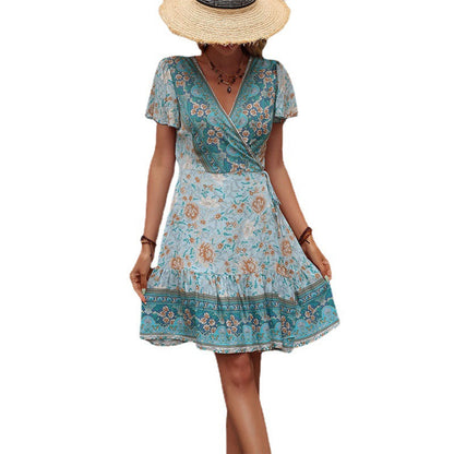 Damen Wickelkleid Florales Design Rüschensaum Norvielle