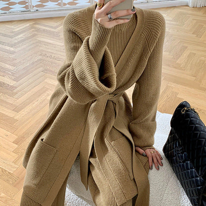 Damen Strickensemble Weites Design Luxuriöses Material