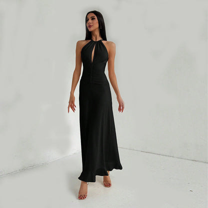 Damen Maxikleid mit V-Ausschnitt und fließendem Saum Norvielle