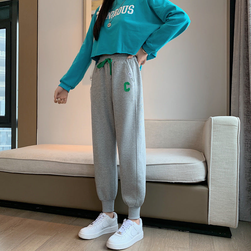 Damen Sportliches Loungewear-Set Cropped Oberteil Sweatpants Norvielle