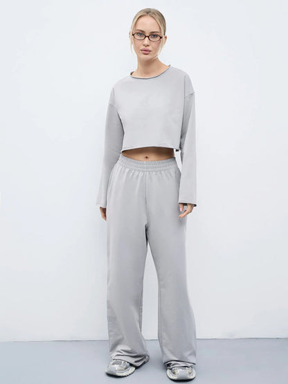 Damen Sweatshirt Set Komfortabel Cropped mit Jogginghose Norvielle