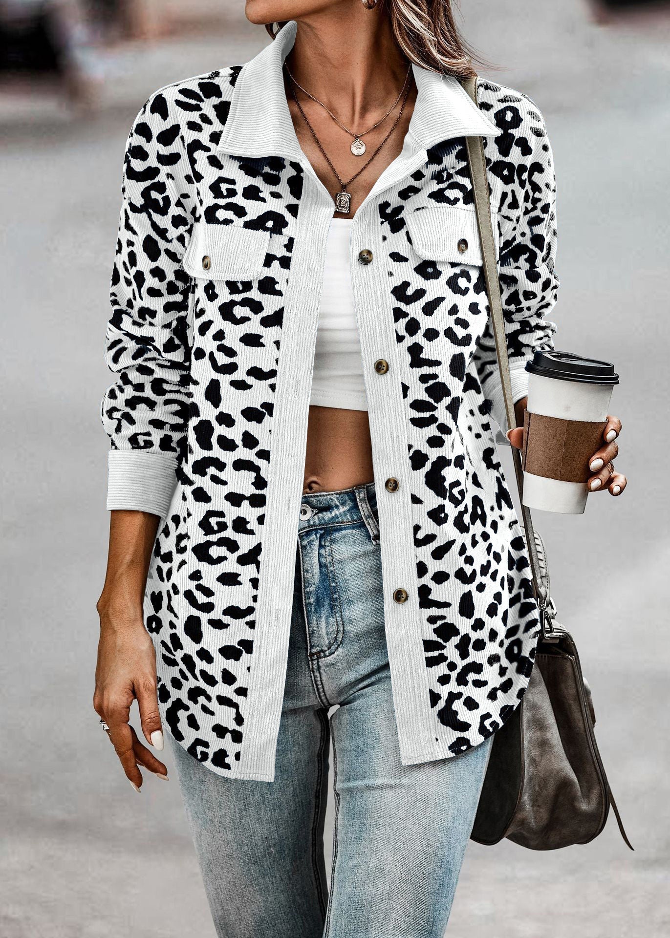 Damen Kordjacke Leo-Print mit Brusttaschen Norvielle