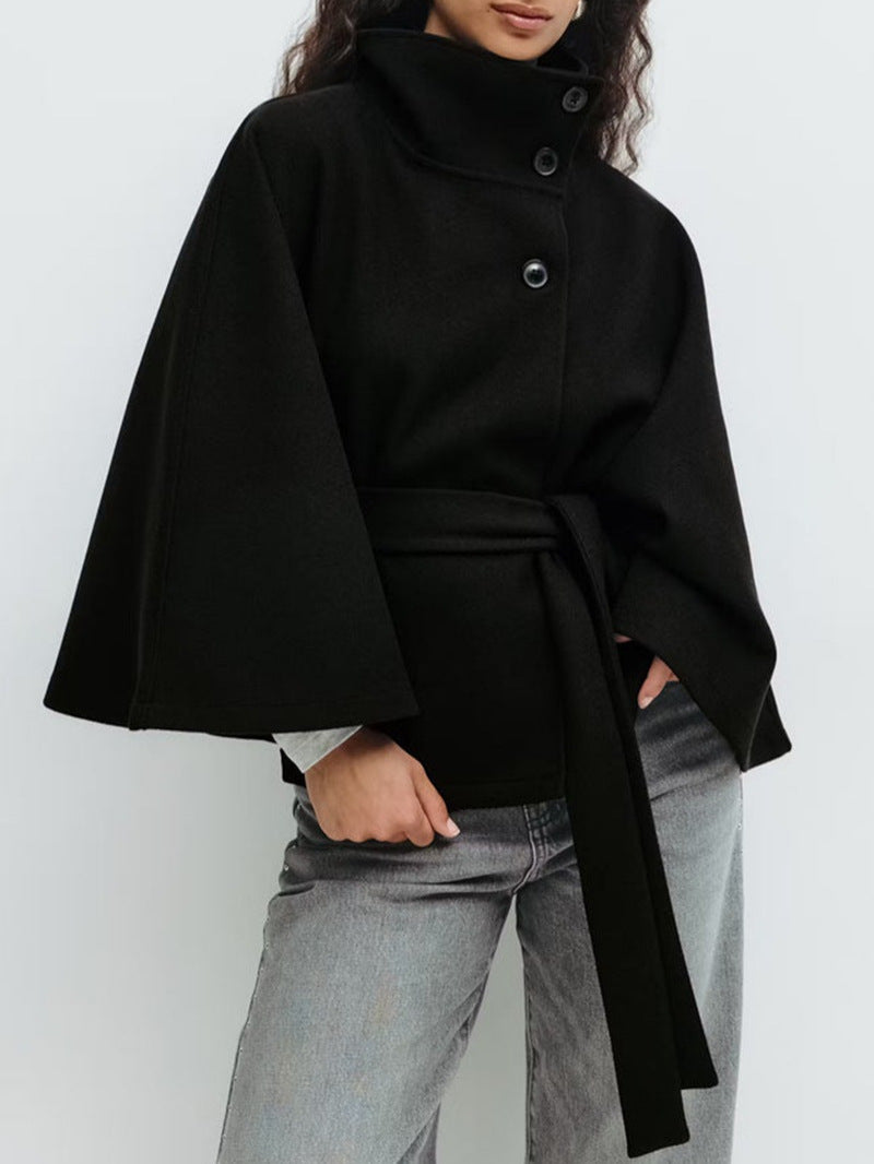 Damen Umhangjacke Norvielle Hochkragen Gürtel