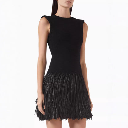 Damen Mini-Kleid Figurbetont mit Fransen Rundhalsausschnitt Norvielle
