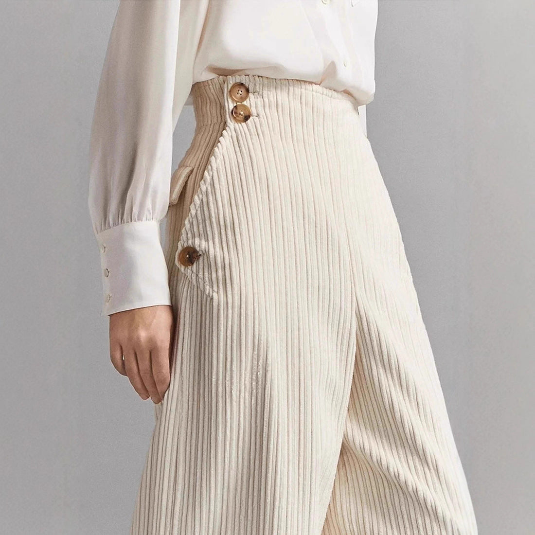 Damen Cordhose Weit Norvielle Dekorative Knöpfe