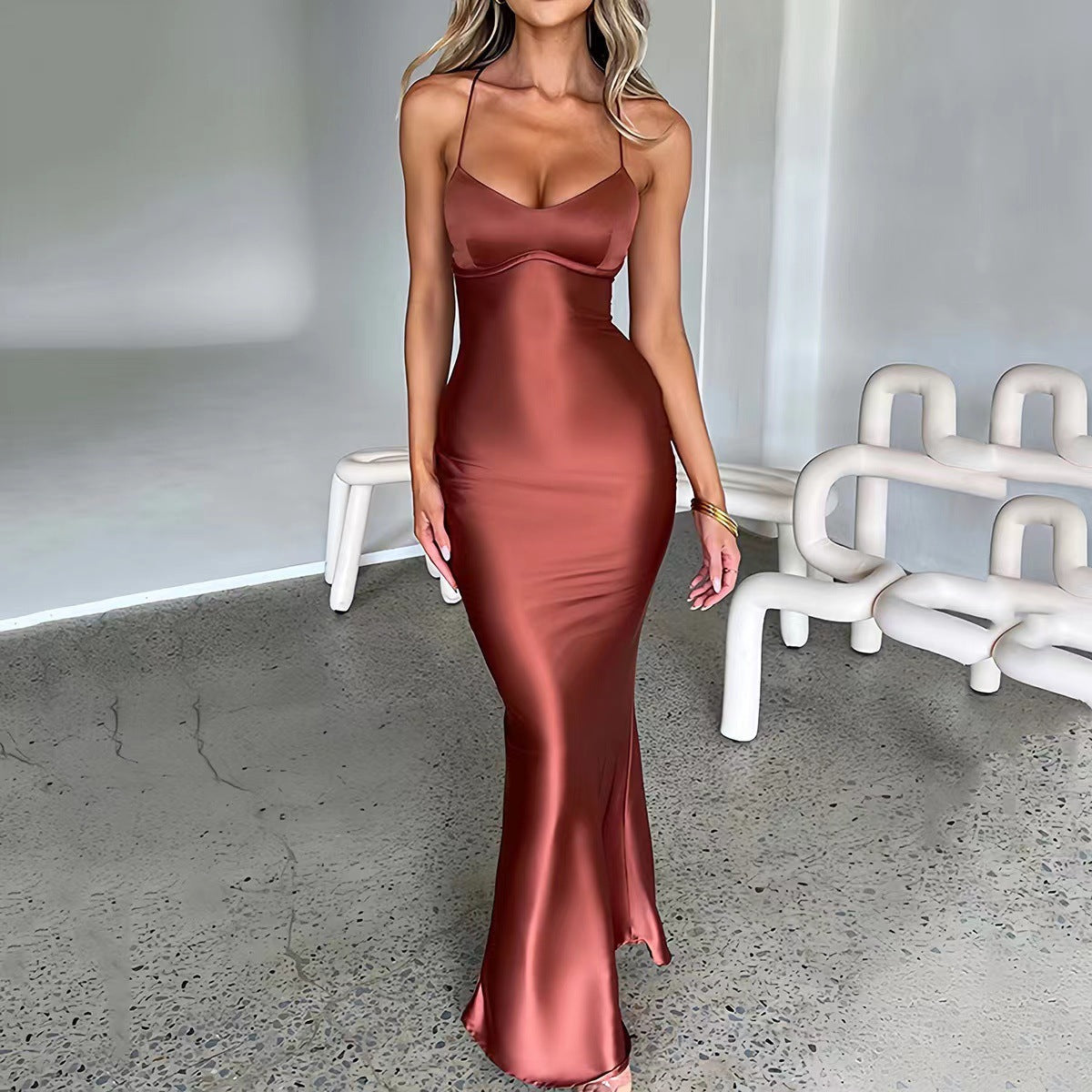 Damen Maxi-Kleid Langarm mit Verstellbaren Trägern Figurbetonter