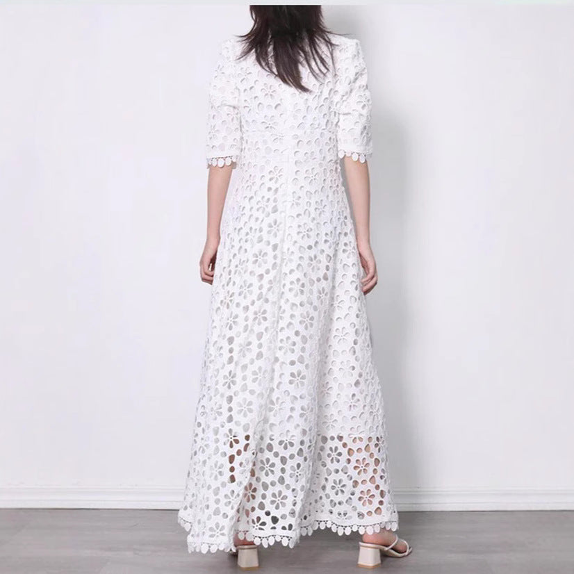 Damen Maxikleid mit Blumenmuster und Spitzenkragen Elegant