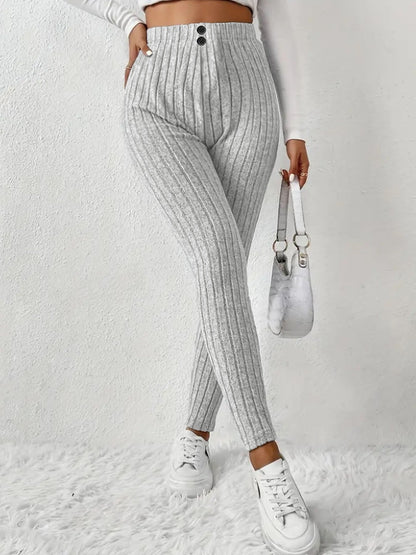 Damen Hochtaillierte Rippstrickleggings Norvielle wird zu:
Norvielle