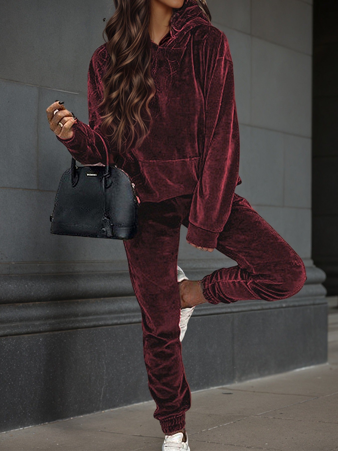 Damen Sportliches Fleece-Set mit Hoodie und elastischem Bund