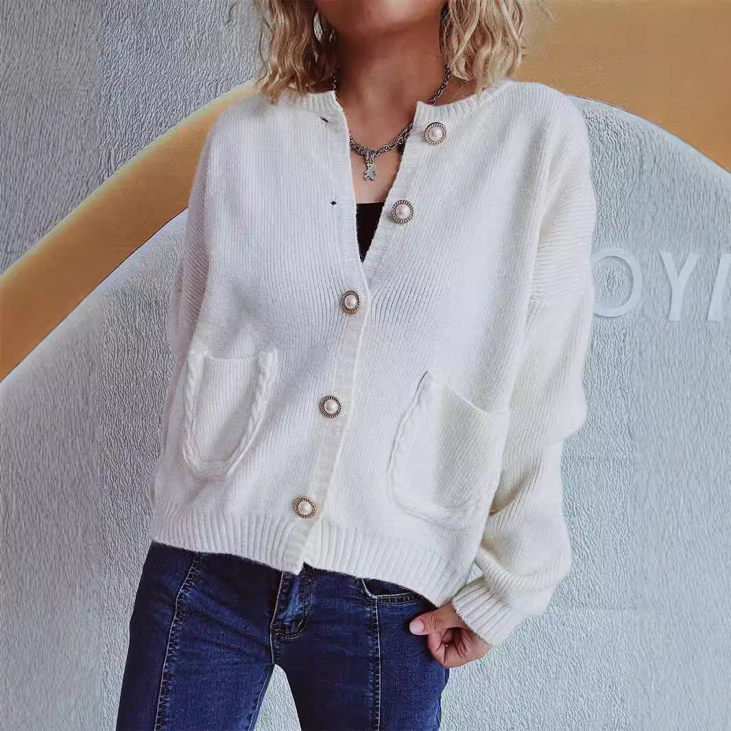 Damen Strickjacke mit Perlenknöpfen und Taschen
