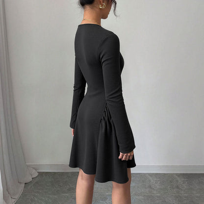 Damen Kleid Knielang Rüschen Tailliert Norvielle