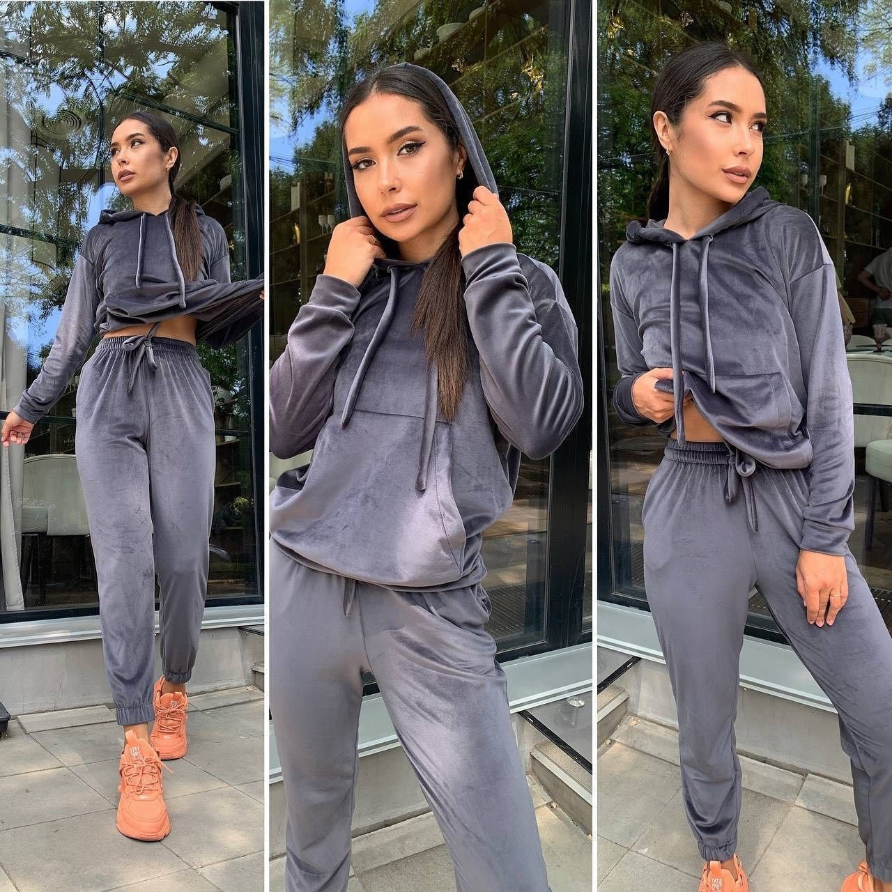 Damen Velours Lounge-Set mit Kapuze und Gummibund Schwarz - Norvielle