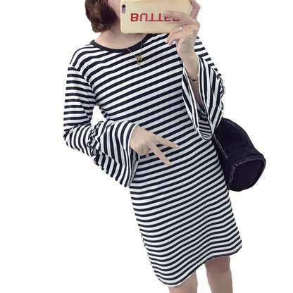 Damen Minikleid Gestreift Voluminöse Ärmel Norvielle