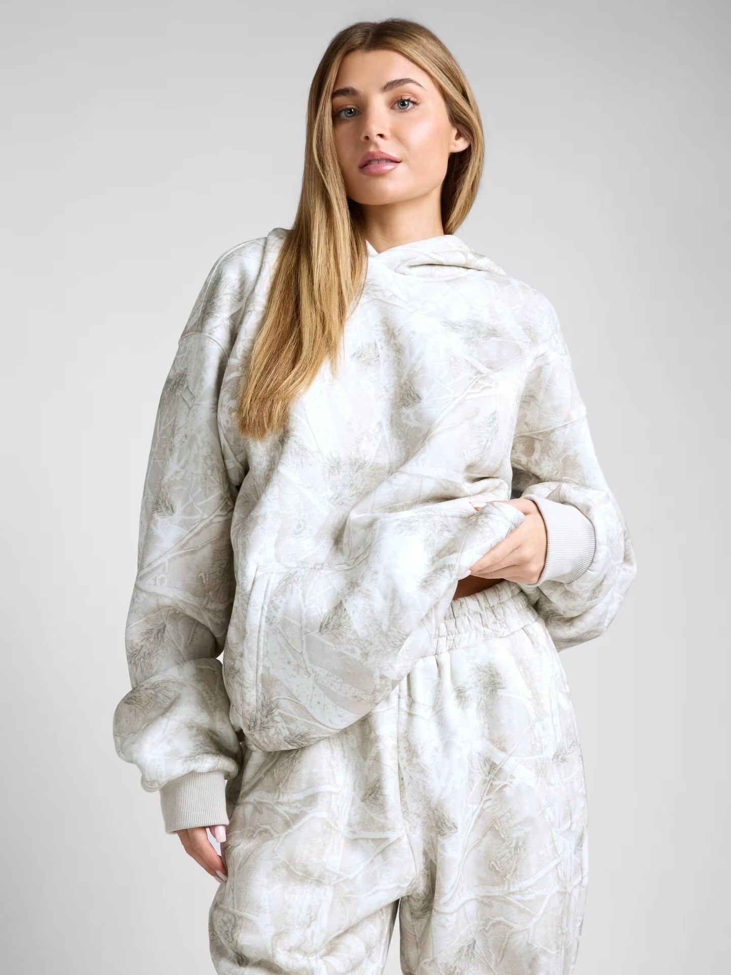 Damen Oversized Kapuzenpullover Camouflage Norvielle