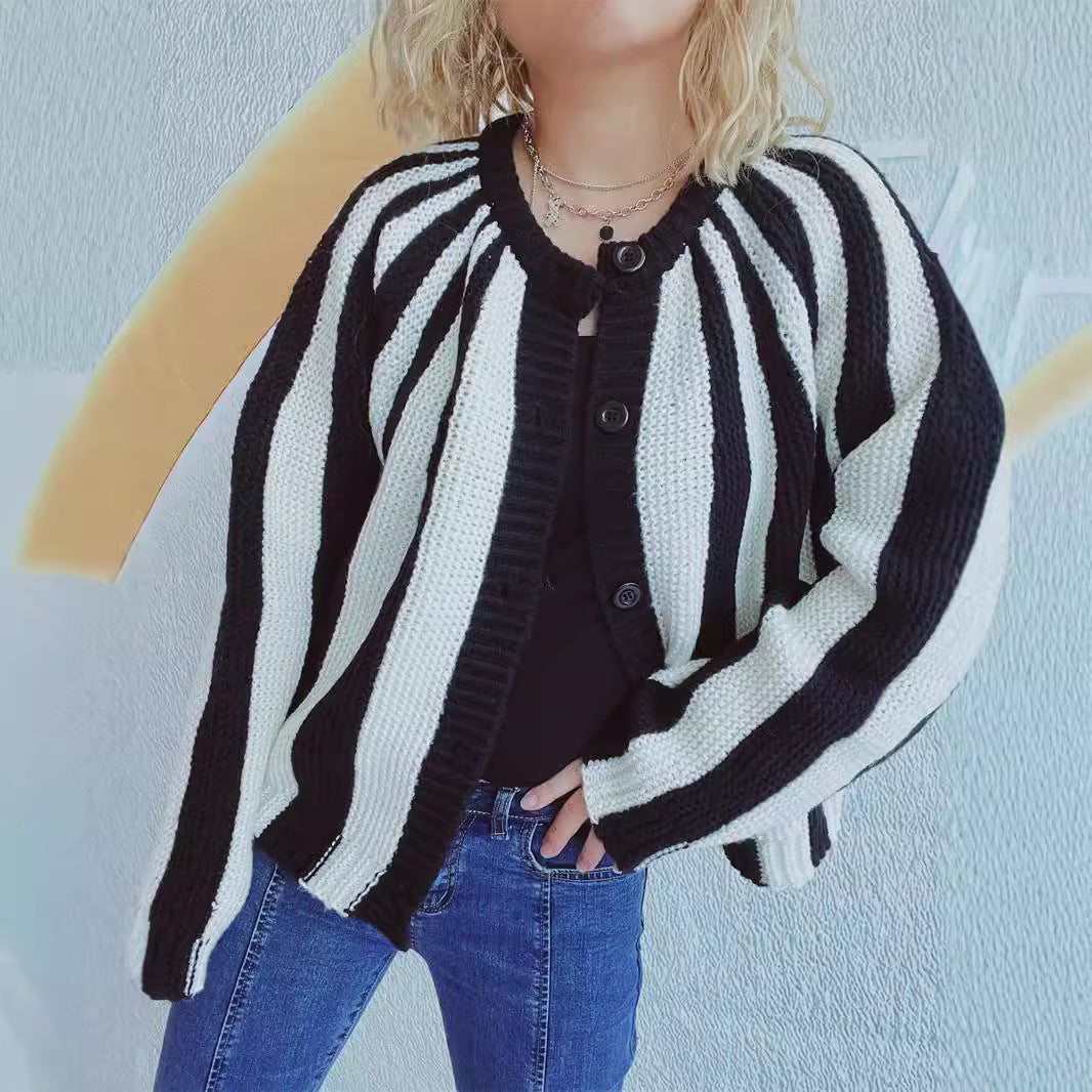 Damen Strickjacke mit vertikalen Streifen Norvielle