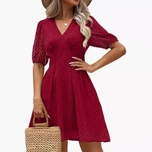 Damen Kleid mit Puffärmeln und V-Ausschnitt Norvielle - Norvielle