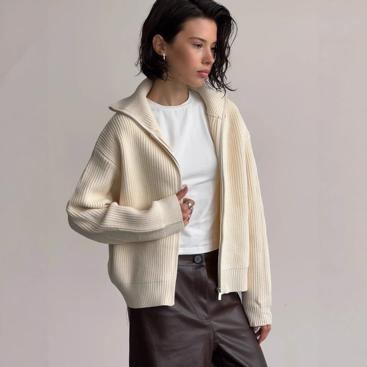 Damen Strickjacke Hochkragen Norvielle