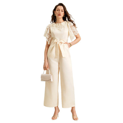 Damen Jumpsuit Romantische Spitzendetails Bindegürtel Norvielle