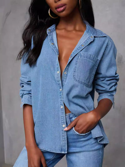 Damen Jeanshemd mit Brusttasche und modischen Akzenten