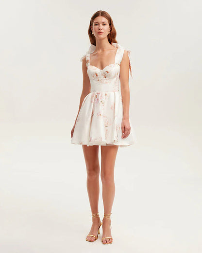 Damen Minikleid Florales Design Raffinierte Träger