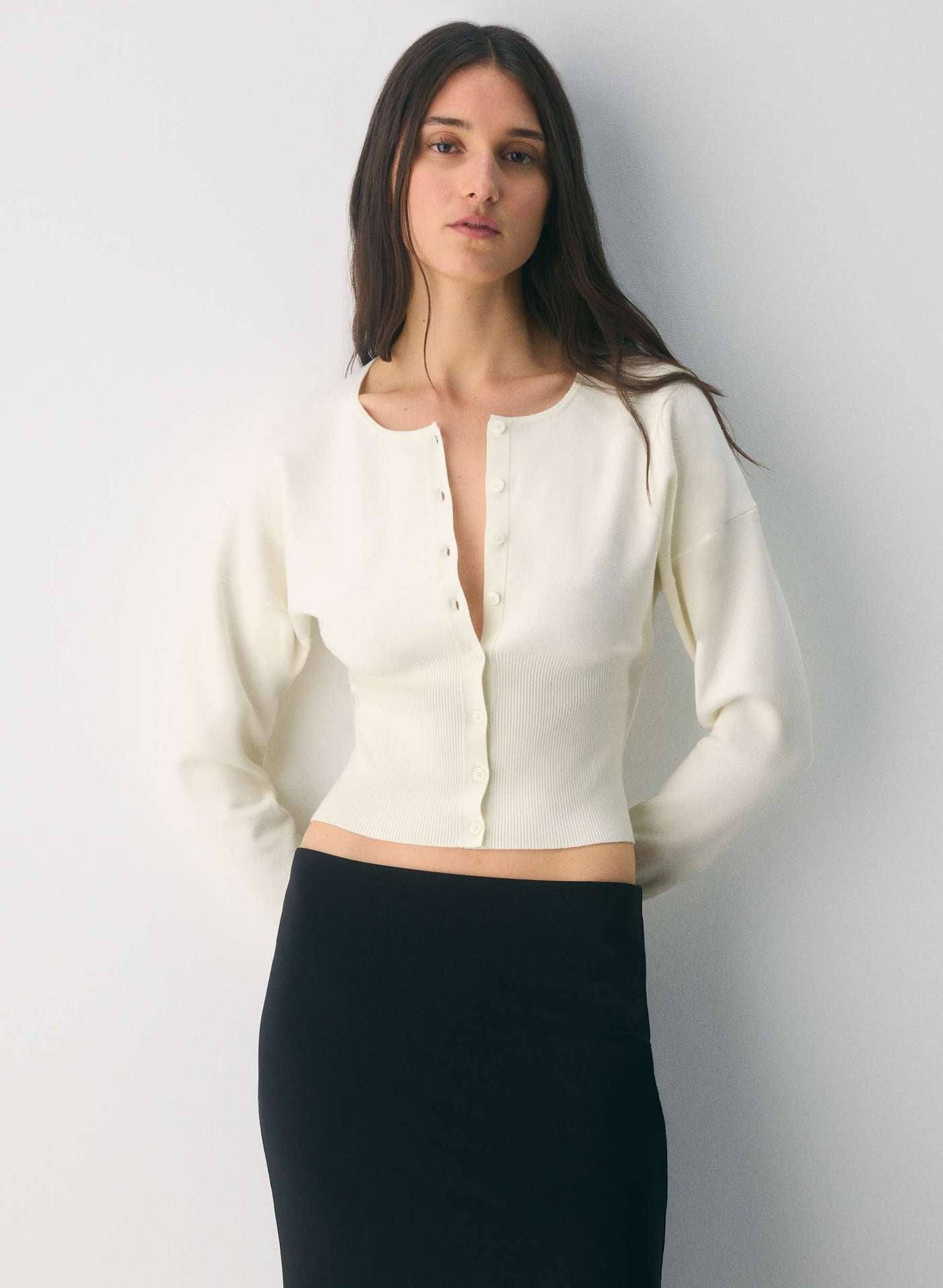 Damen Strickjacke Cropped Rippstrick Mit Knöpfen Beige